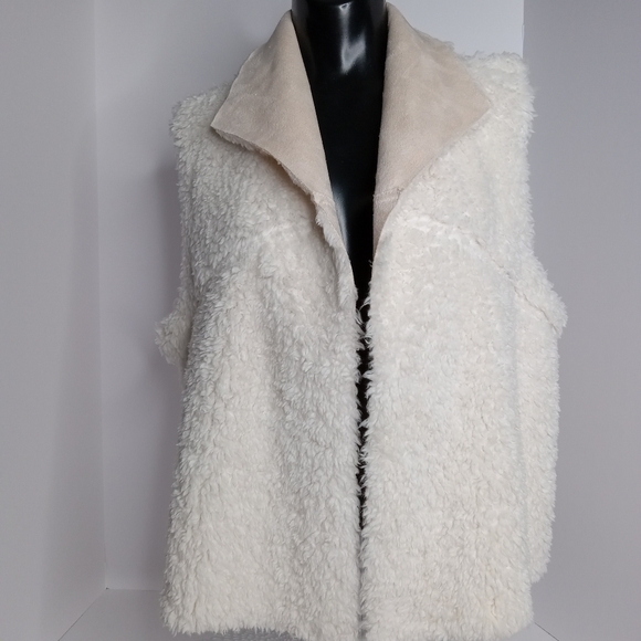 Christopher & Banks REVERSIBLE VEST P/M‎ IVORY NWT - Picture 6 of 14